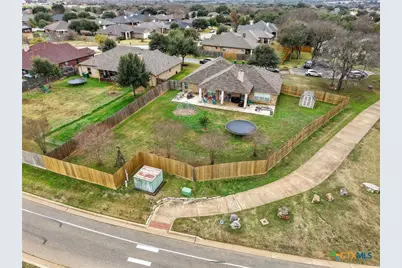 1704 Dawson Spur, Belton, TX 76513 - Photo 33