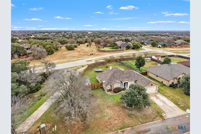 1704 Dawson Spur, Belton, TX 76513 - Photo 31