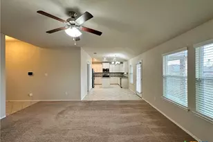 702 Deborah Kay Dr, Killeen, TX 76542 - Photo 9