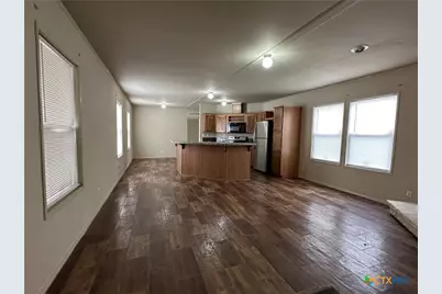 532 Post Office Street, Kingsbury, TX 78638 - Photo 9