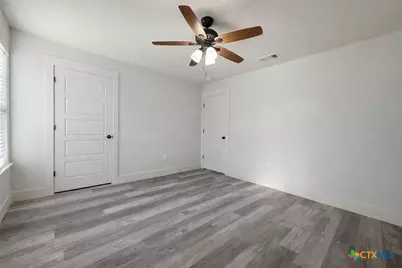 710 Jefferis Avenue, Killeen, TX 76543 - Photo 11