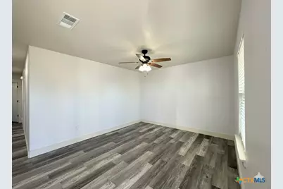 710 Jefferis Avenue, Killeen, TX 76543 - Photo 3