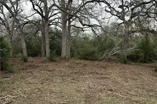 164 Co Rd 187, Hallettsville, TX 77964 - Photo 1