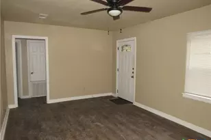 214 E Munroe Ave, Temple, TX 76501 - Photo 7