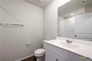 925 Gerardia Ct, Seguin, TX 78155 - Photo 15