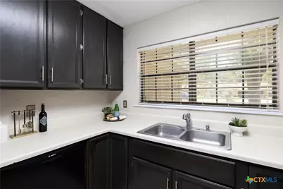 953 Lazy Trail, New Braunfels, TX 78130 - Photo 7