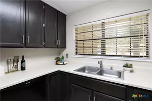 953 Lazy Trail, New Braunfels, TX 78130 - Photo 7