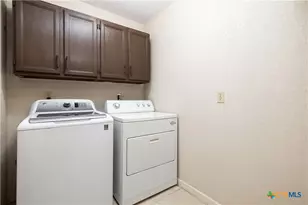 953 Lazy Trail, New Braunfels, TX 78130 - Photo 17