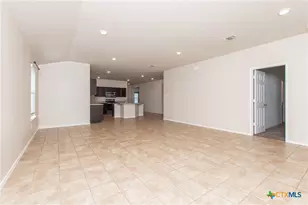 6013 Sally Ride Ln, Killeen, TX 76543 - Photo 3