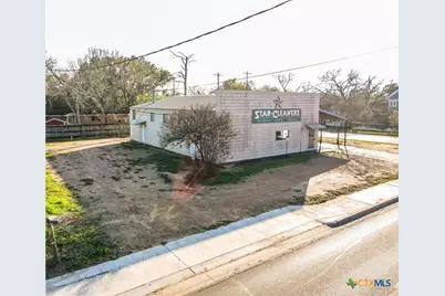 201 S Ridge Street, Hallettsville, TX 77964 - Photo 29