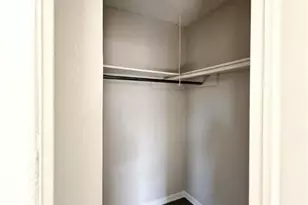 1805 N W S Young Dr, Killeen, TX 76543 - Photo 13