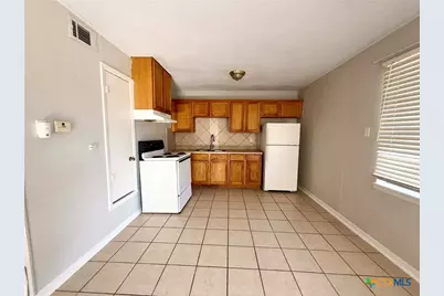 1805 N W S Young Drive, Killeen, TX 76543 - Photo 7