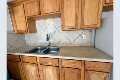 1805 N W S Young Drive, Killeen, TX 76543 - Photo 9