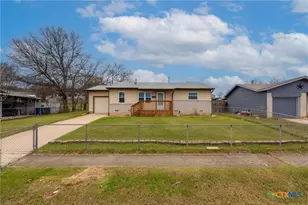 2122 Circle Dr, Copperas Cove, TX 76522 - Photo 1