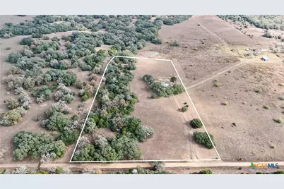 415 County Road 457, Hallettsville, TX 77964 - Photo 3