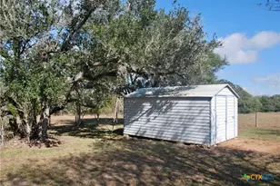 415 Co Rd 457, Hallettsville, TX 77964 - Photo 29