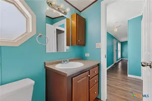 195 Gato Rd, Cedar Creek, TX 78612 - Photo 15