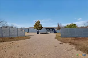 195 Gato Rd, Cedar Creek, TX 78612 - Photo 35