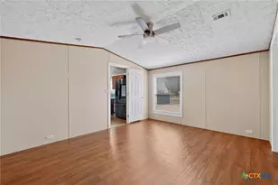 195 Gato Rd, Cedar Creek, TX 78612 - Photo 17