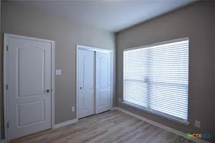 1040 Lakeway Crossing Dr, Temple, TX 76502 - Photo 9