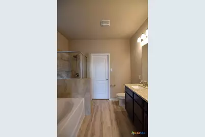 1040 Lakeway Crossing Drive, Temple, TX 76502 - Photo 13