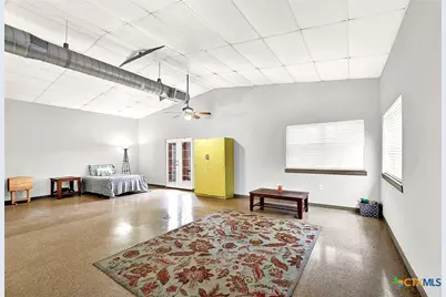 498 County Road 124, Floresville, TX 78114 - Photo 17