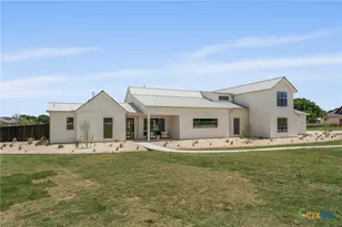 298 Glenview Cir, Belton, TX 76513 - Photo 3