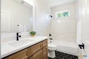 742 Rayner Ranch Blvd, Spring Branch, TX 78070 - Photo 21