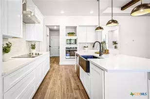 742 Rayner Ranch Blvd, Spring Branch, TX 78070 - Photo 7