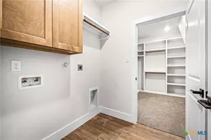 742 Rayner Ranch Blvd, Spring Branch, TX 78070 - Photo 25