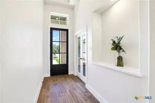 742 Rayner Ranch Blvd, Spring Branch, TX 78070 - Photo 3