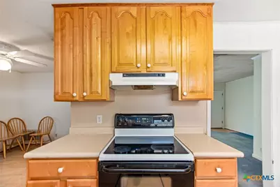 109 Massanet Street, Port Lavaca, TX 77979 - Photo 19