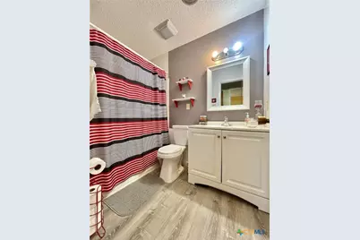 1615 Meadowview Drive, Port Lavaca, TX 77979 - Photo 15