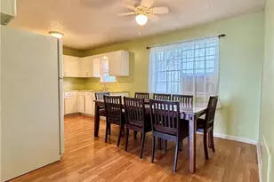 1615 Meadowview Dr, Port Lavaca, TX 77979 - Photo 17