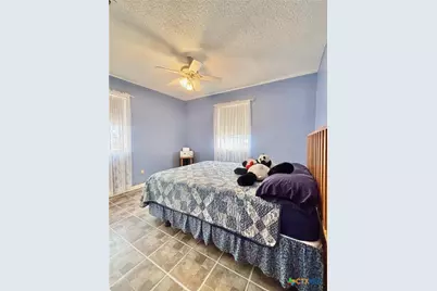 1615 Meadowview Drive, Port Lavaca, TX 77979 - Photo 7