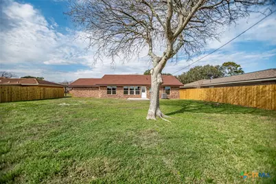 2212 Larry Drive, Port Lavaca, TX 77979 - Photo 7