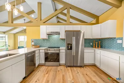 2212 Larry Drive, Port Lavaca, TX 77979 - Photo 17