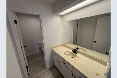 146 Forest Drive, Seguin, TX 78155 - Photo 9