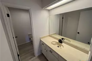 146 Forest Dr, Seguin, TX 78155 - Photo 9