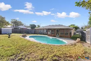 907 Willowbrook St, Copperas Cove, TX 76522 - Photo 3