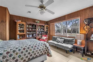 33 Fairway Dr, Hilltop Lakes, TX 77871 - Photo 23