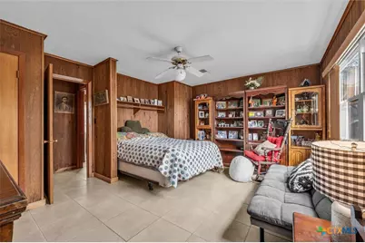 33 Fairway Drive, Hilltop Lakes, TX 77871 - Photo 21