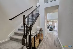 1243 Casetta Run, New Braunfels, TX 78130 - Photo 5