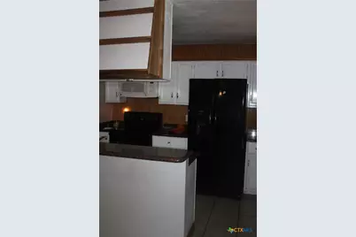 1504 Lakeview Drive, Lockhart, TX 78644 - Photo 11