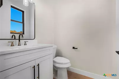 106 Broken Bow, Horseshoe Bay, TX 78657 - Photo 19