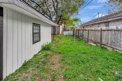 2907 Cedar Street, Victoria, TX 77901 - Photo 41