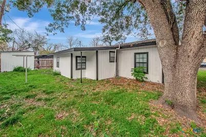 2907 Cedar Street, Victoria, TX 77901 - Photo 39