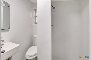 2907 Cedar St, Victoria, TX 77901 - Photo 25