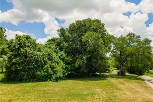 1931 Monterrey Oak, Seguin, TX 78155 - Photo 5