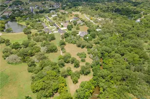 1931 Monterrey Oak, Seguin, TX 78155 - Photo 11